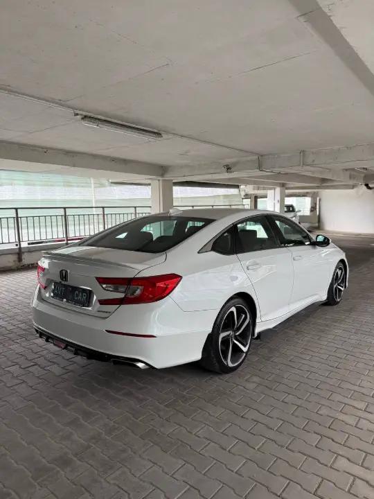 Honda Accord X