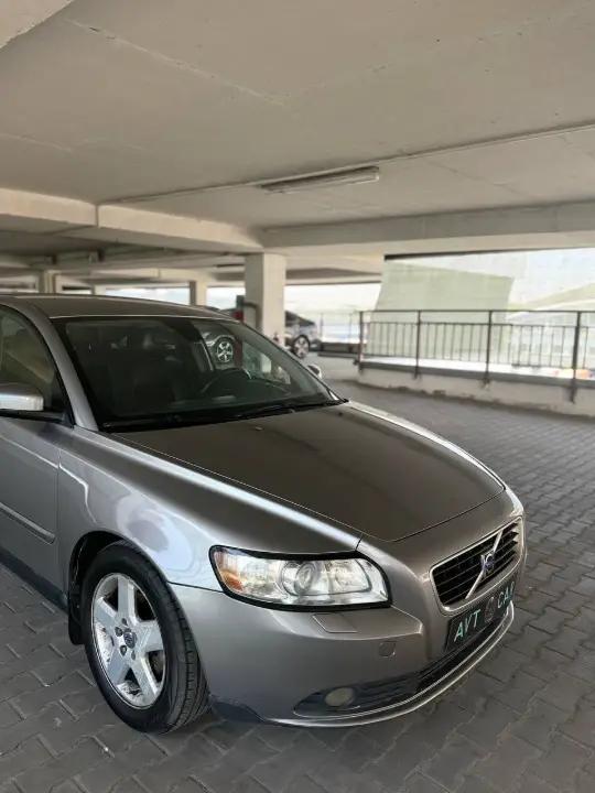 Volvo S40