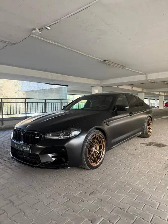 BMW M5 F90