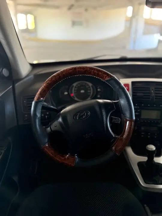 Hyundai  Tucson