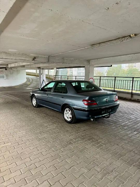 Peugeot 406