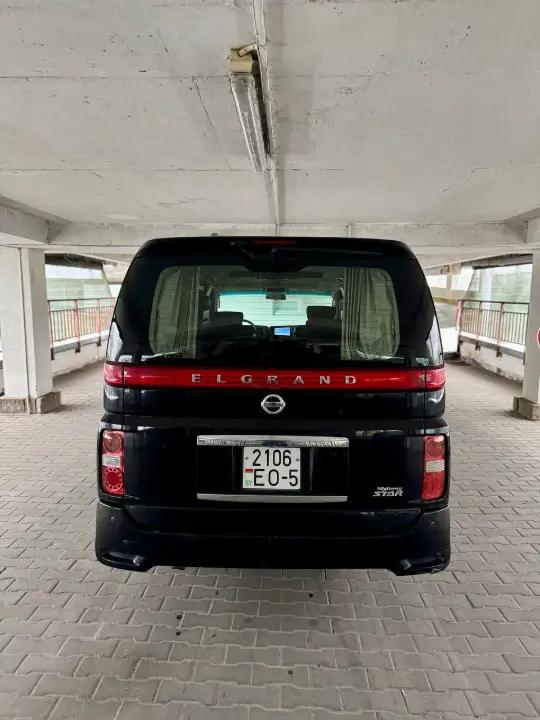 Nissan Elgrand