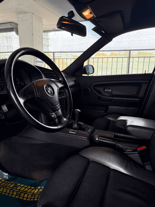BMW E36 318I