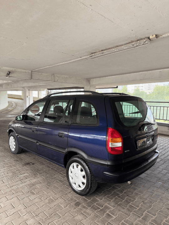 Opel Zafira A