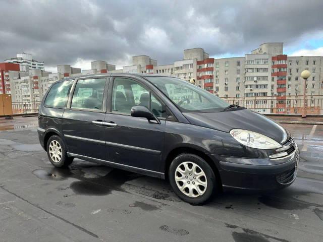 Peugeot 807