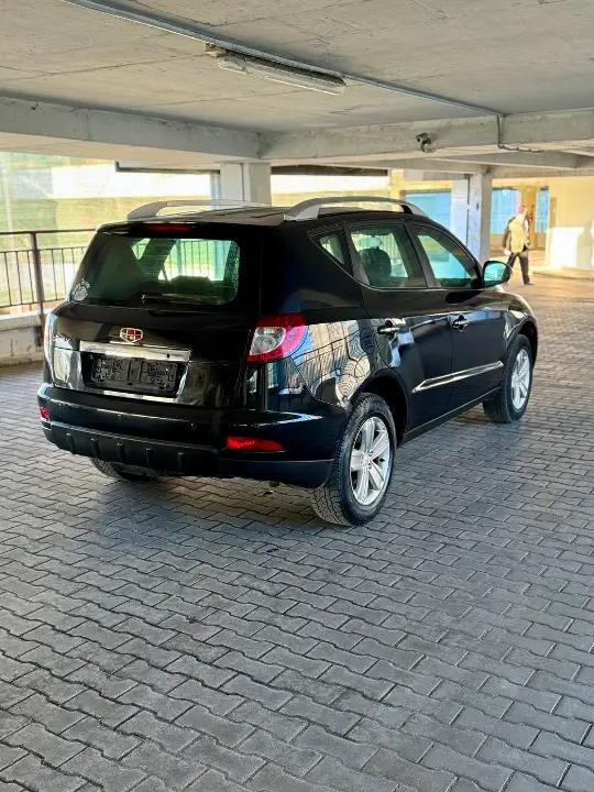 Geely Emgrand X7