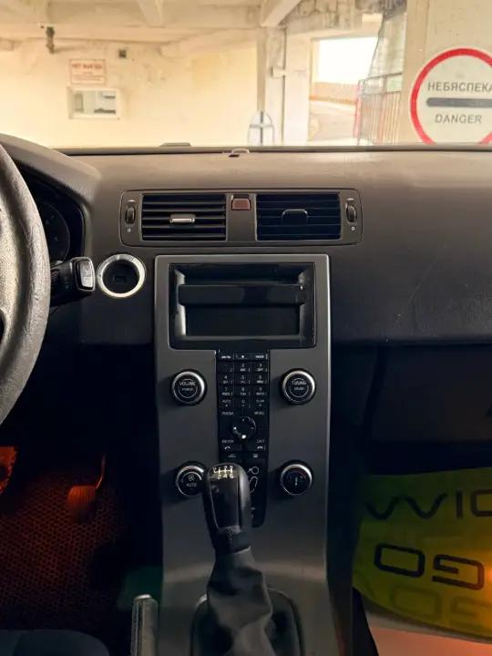 Volvo V 50