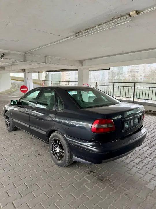 VOLVO S40