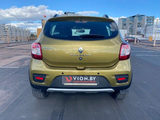 RENAULT  SANDERO