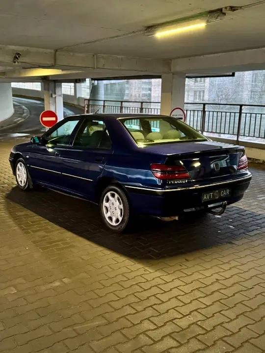 Peugeot 406