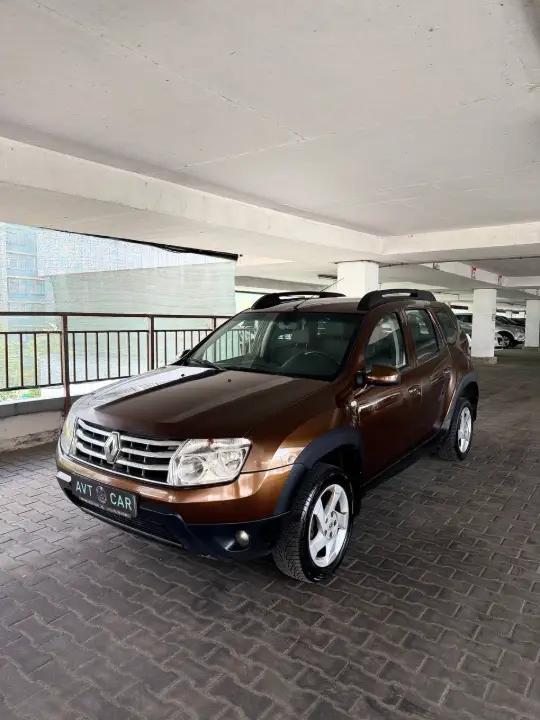 RENAULT Duster