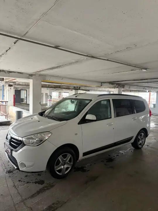 RENAULT LODGY