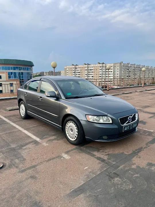 Volvo S40