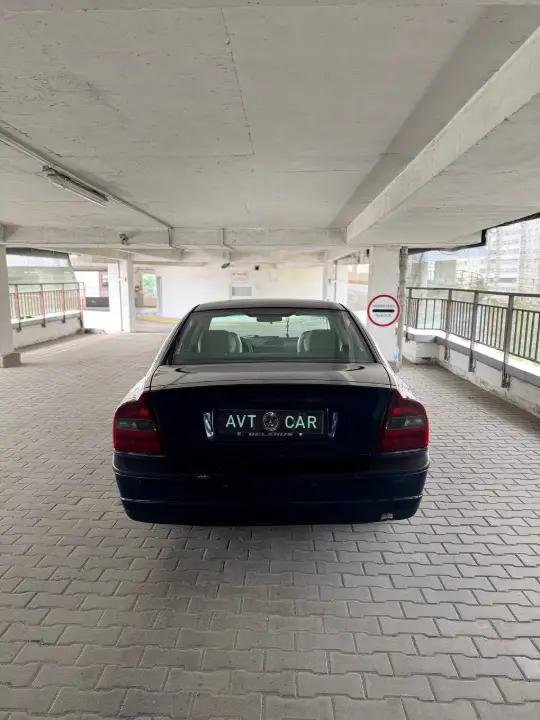 Volvo S80 