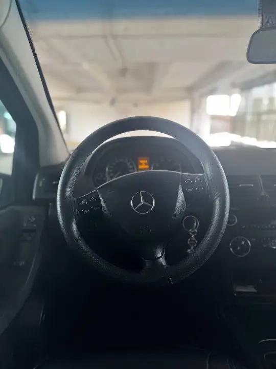 Mercedes-Benz A 170 E