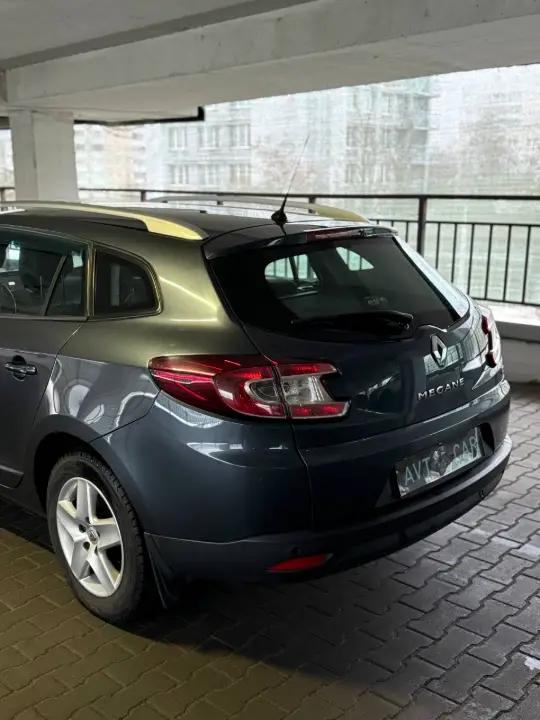 RENAULT MEGANE