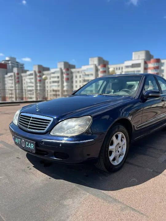Mercedes-Benz 220CDI