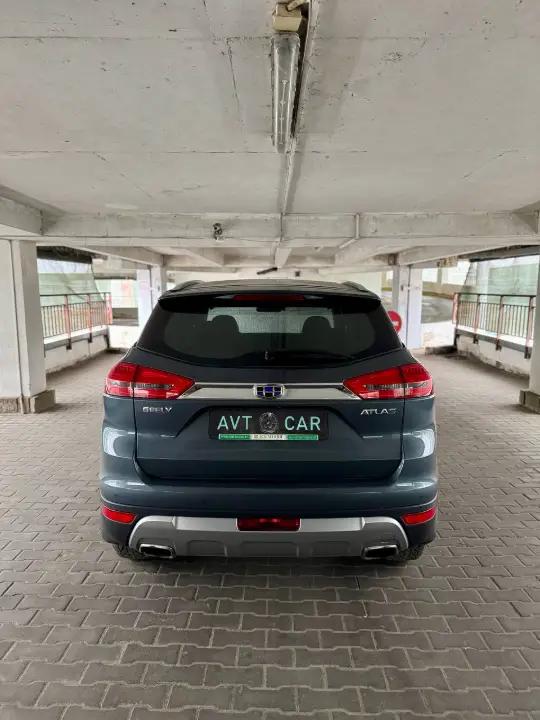 Geely Atlas 