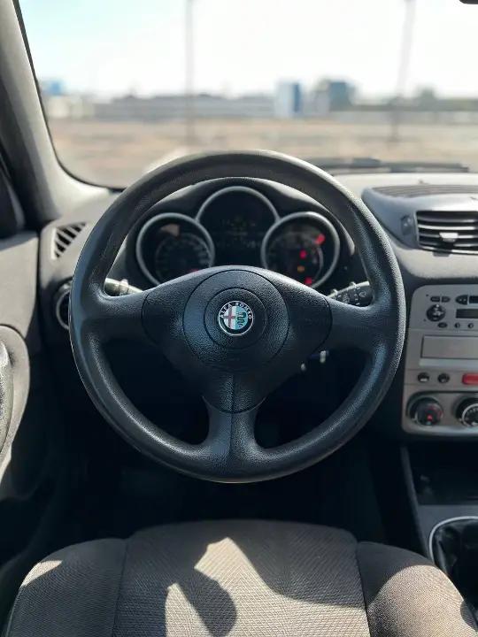 Alfa Romeo 147