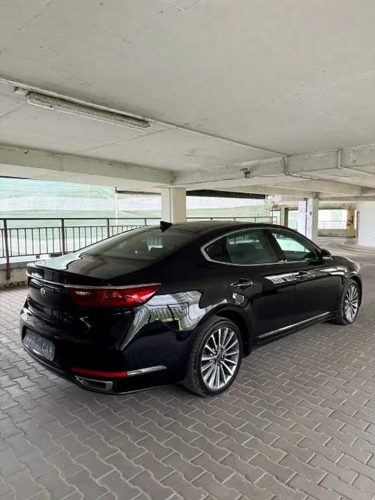 Kia K 7
