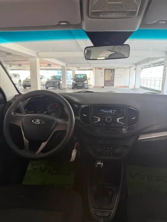 LADA VESTA