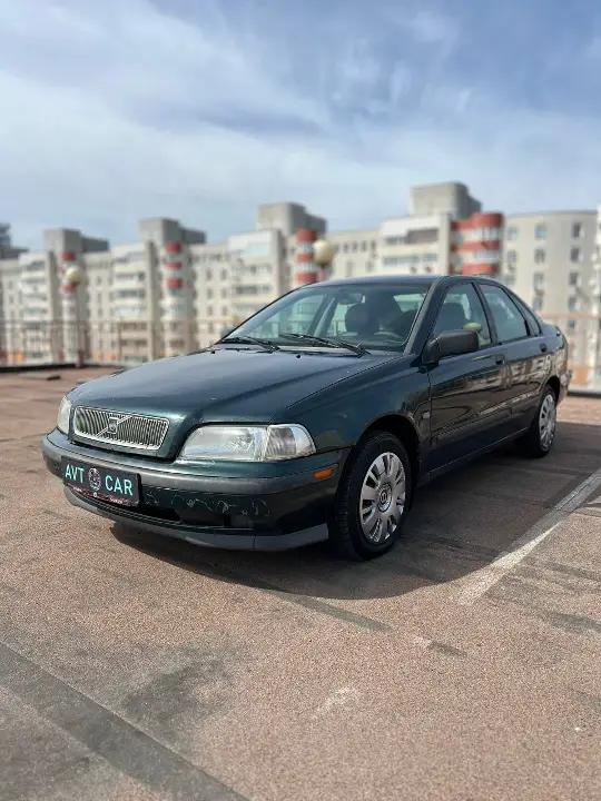 Volvo s40