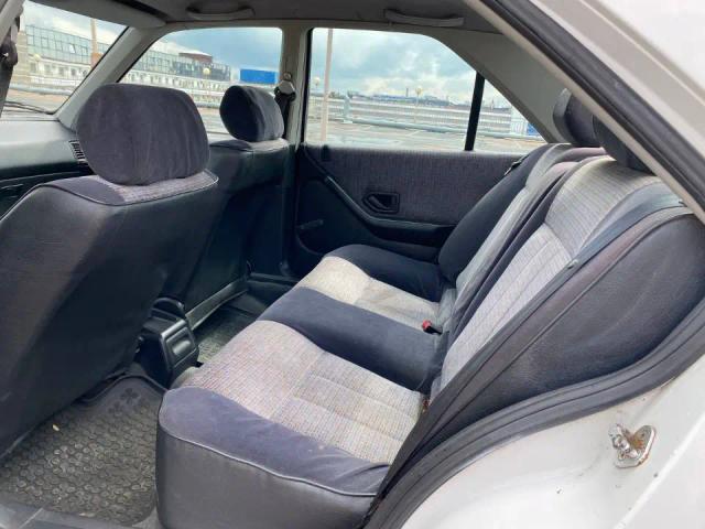 PEUGEOT 405