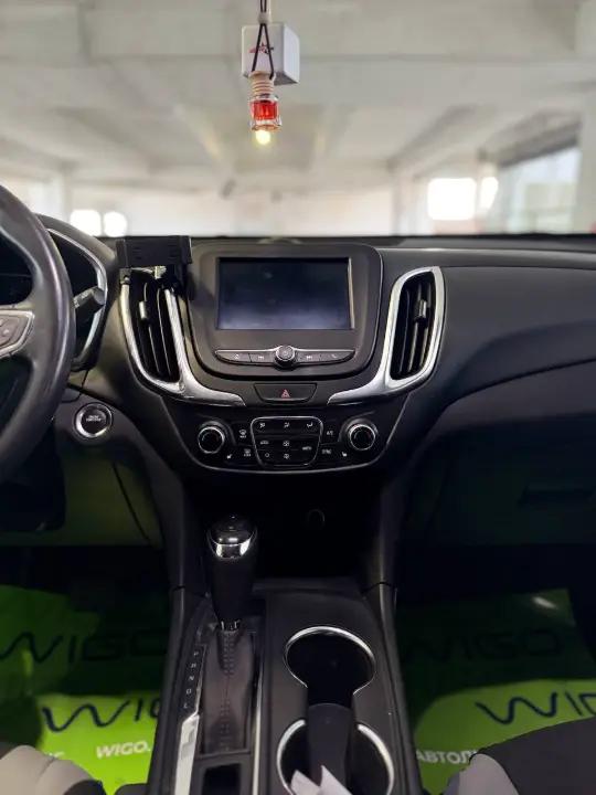 CHEVROLET EQUINOX