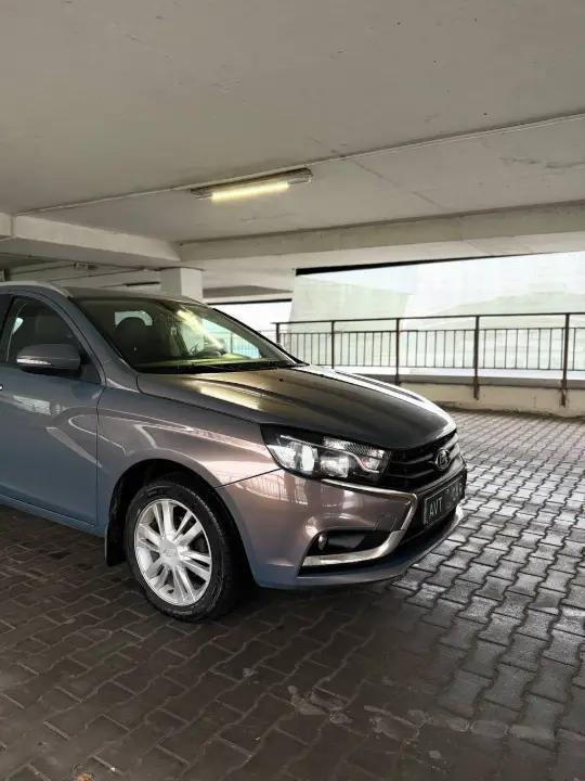 LADA VESTA