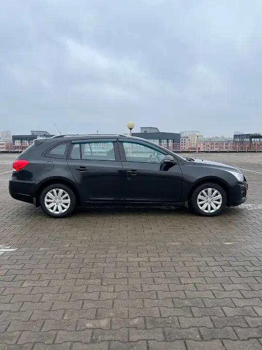 CHEVROLET CRUZE