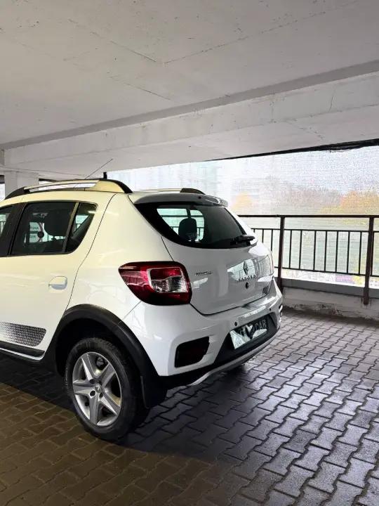 RENAULT SANDERO STEPWAY