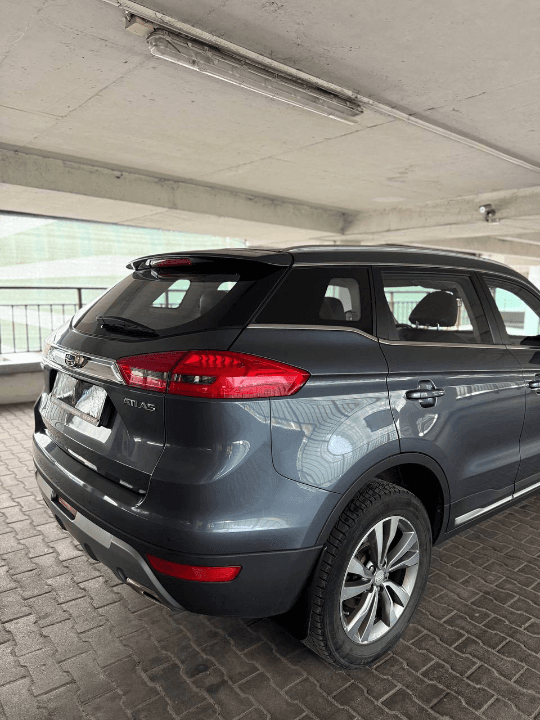 Geely Atlas