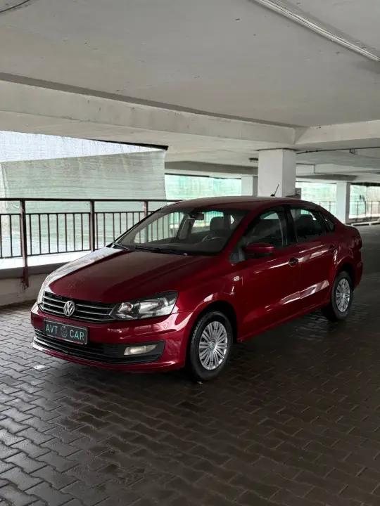 Volkswagen Polo Sedan