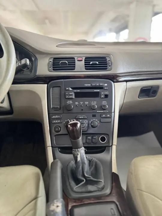 Volvo S80 