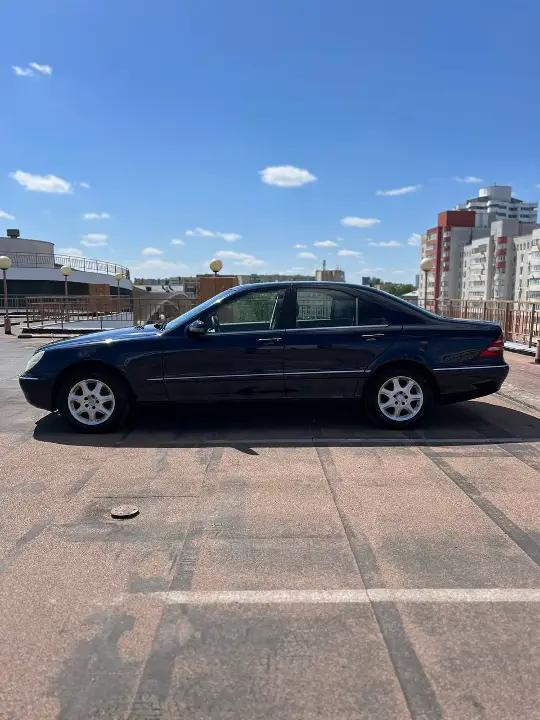 Mercedes-Benz 220CDI