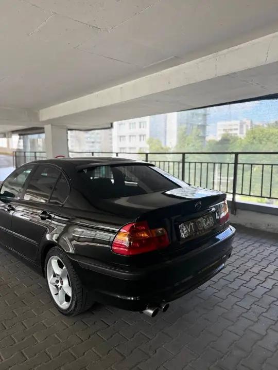 BMW 318 I 