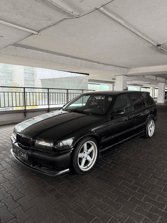 BMW E36 318I