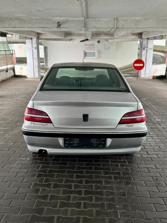 Peugeot 406