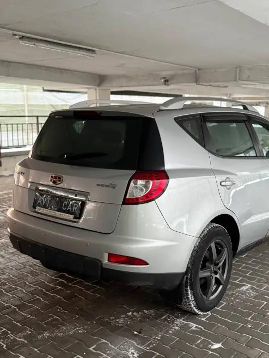 Geely Emgrand X7