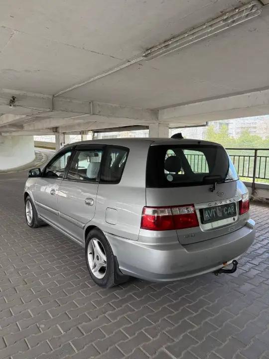 Kia Carens