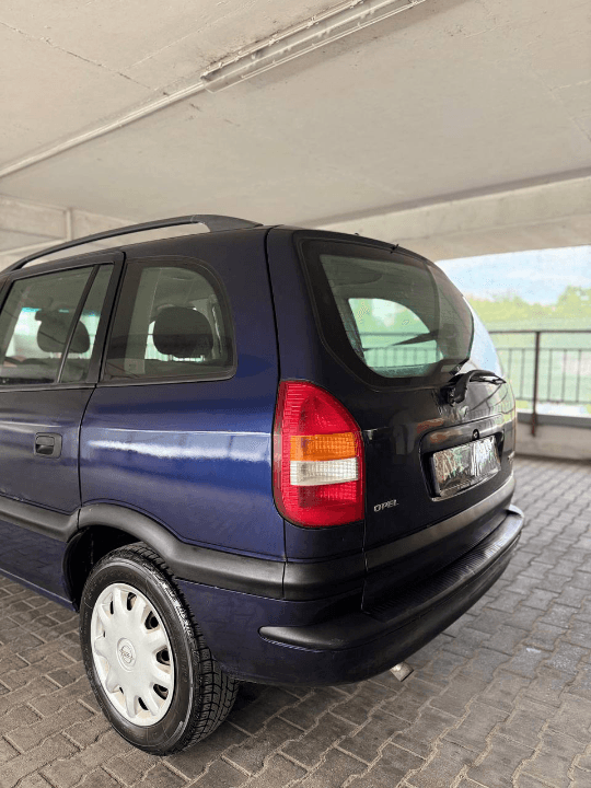 Opel Zafira A