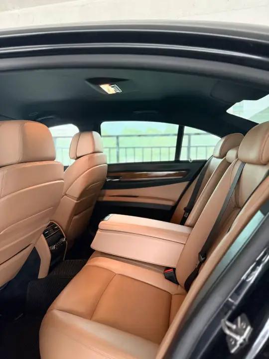 BMW 740 D