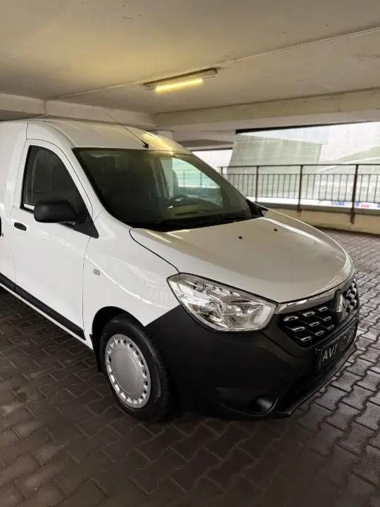 RENAULT  DOKKER