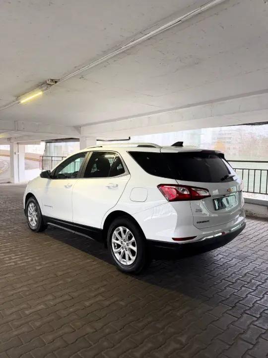 CHEVROLET EQUINOX