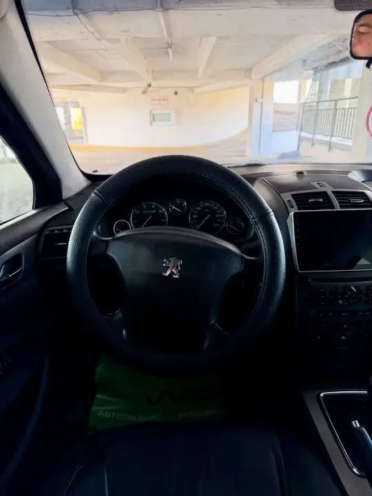 PEUGEOT 407