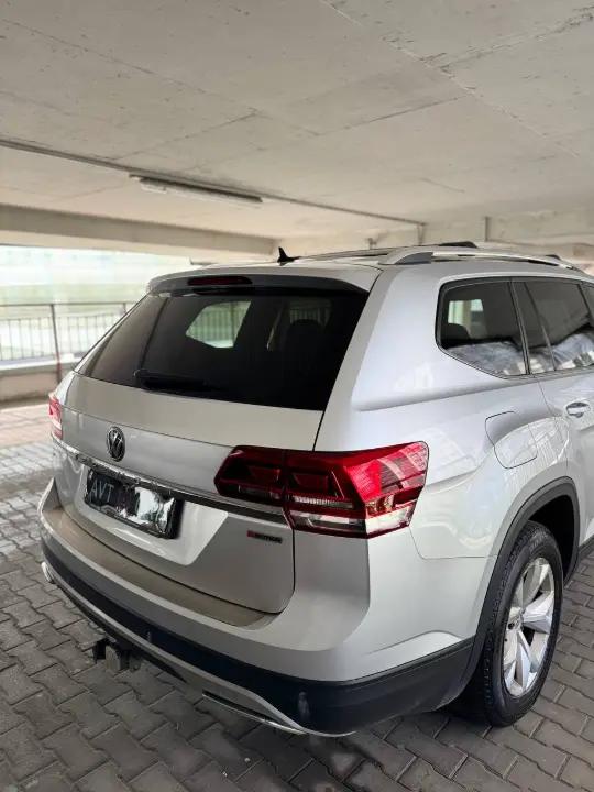 VOLKSWAGEN TERAMONT