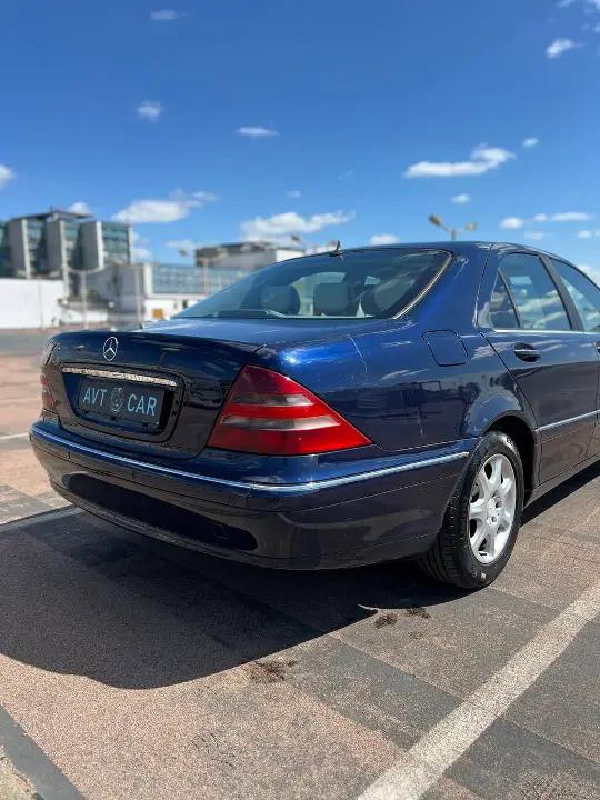 Mercedes-Benz 220CDI