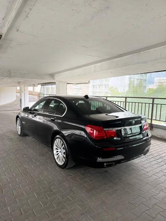 BMW 740 D