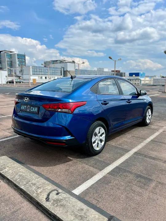 Hyundai accent