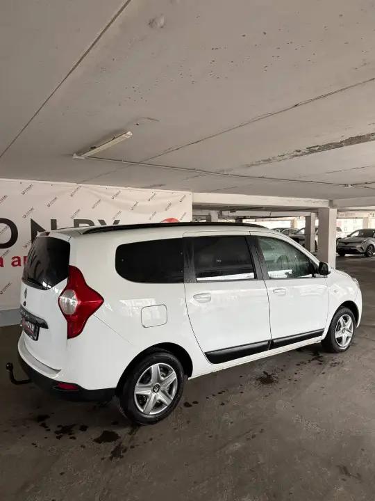 RENAULT LODGY